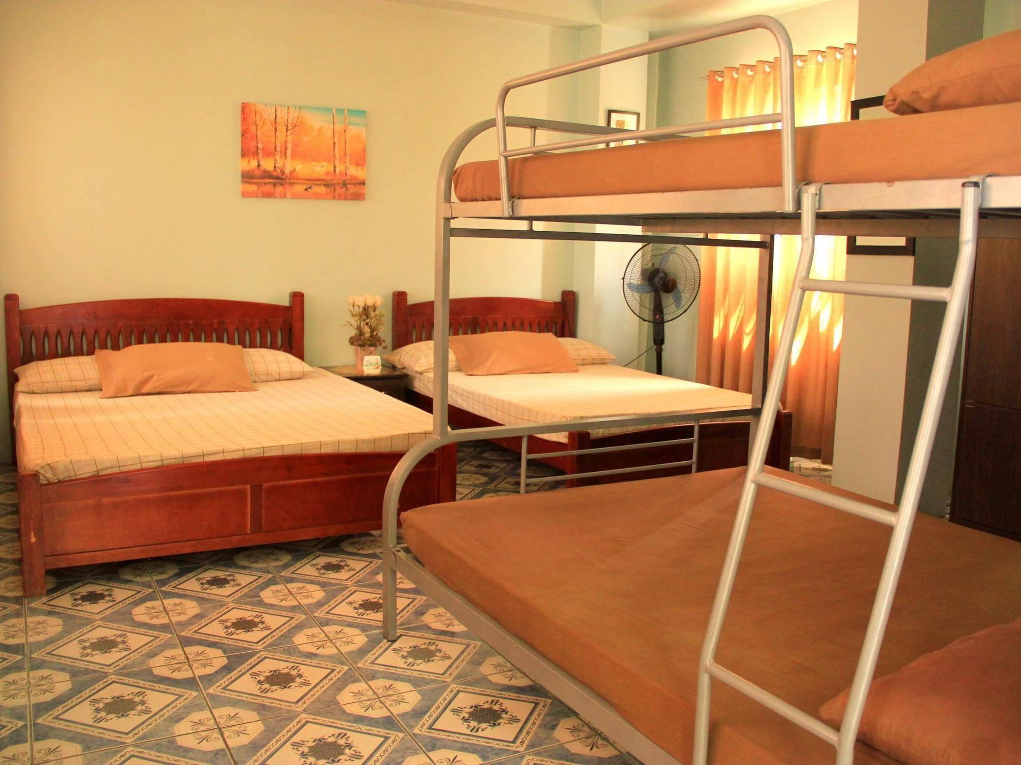 Agua Villa Себу Экстерьер фото